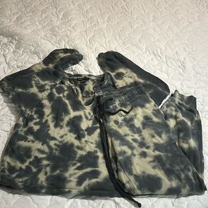 XS sanctuary jogger set